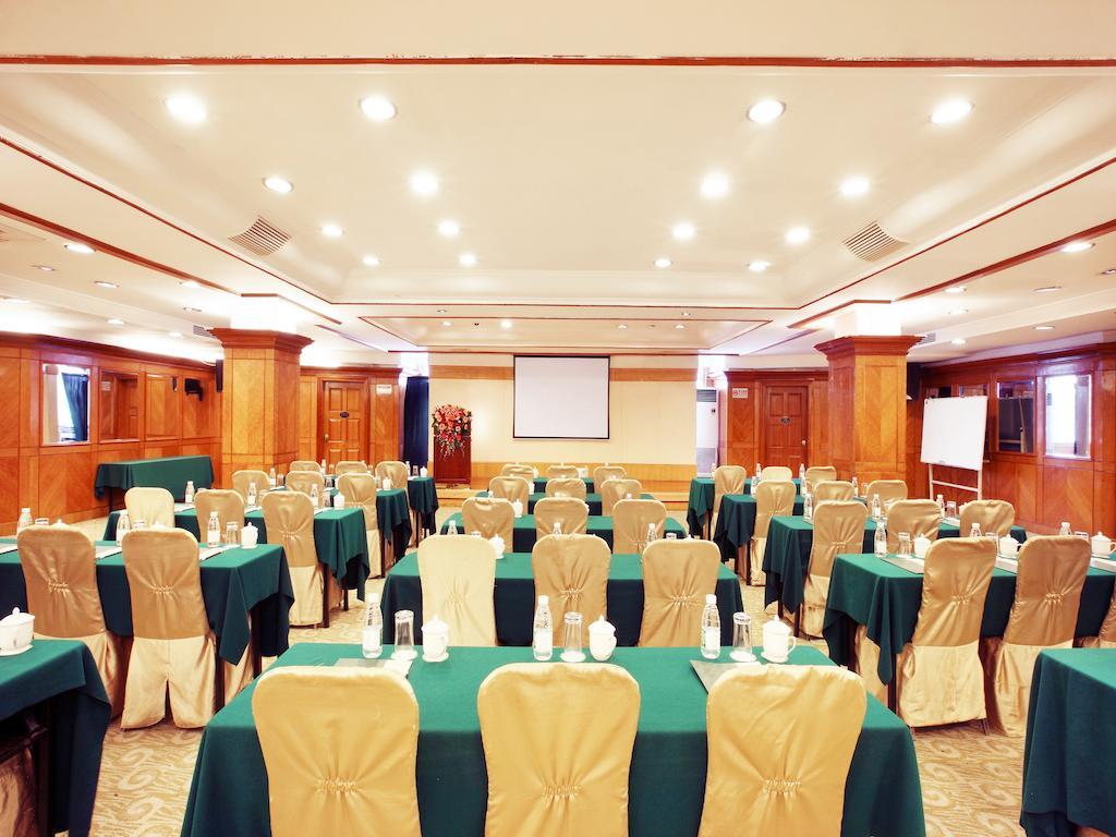 South China Harbour View Hotel Shenzhen Exterior foto