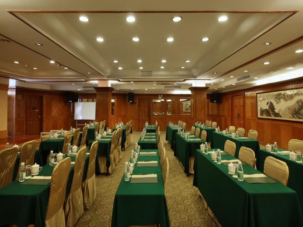 South China Harbour View Hotel Shenzhen Exterior foto